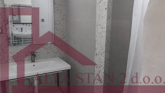 Dugoro&ccaron;an najam stana za radnike Neslanovac&comma; Split