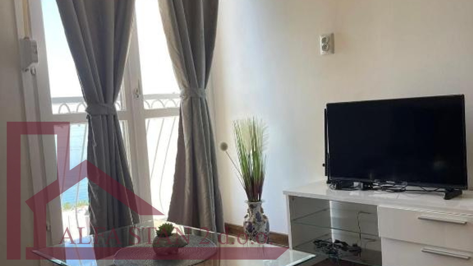 Appartamento, 42 m2, Affitto, Split - Trstenik