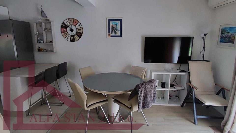 Wohnung, 78 m2, Vermietung, Kaštel Lukšić