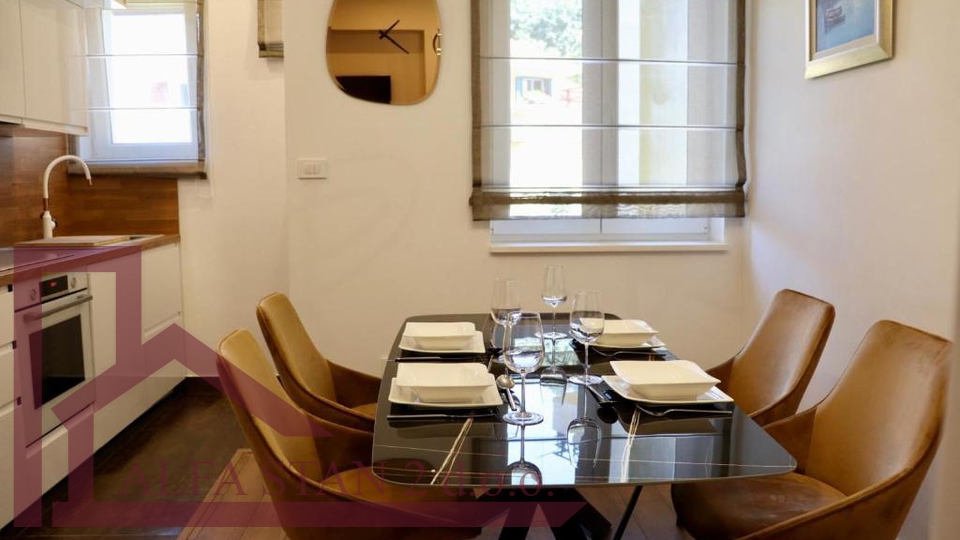 Najam dvosobnog stana Split&comma; Lu&ccaron;ac- Manu&scaron;