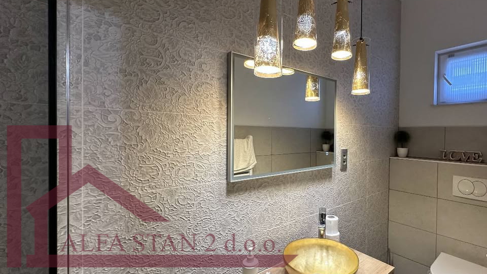 House, 140 m2, For Rent, Kaštel Lukšić