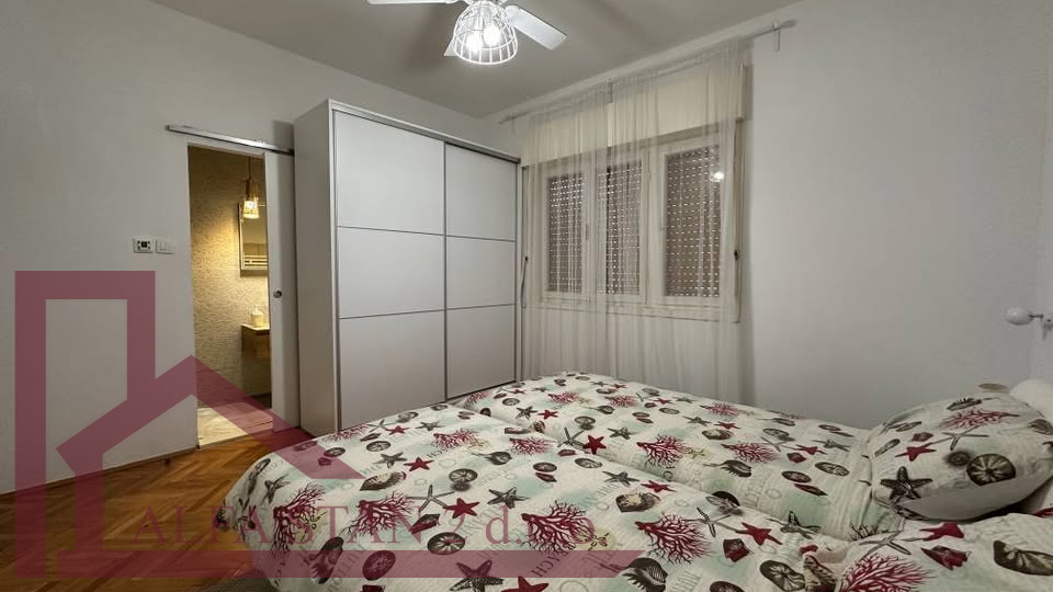 House, 140 m2, For Rent, Kaštel Lukšić