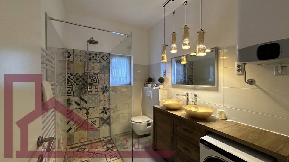 House, 140 m2, For Rent, Kaštel Lukšić