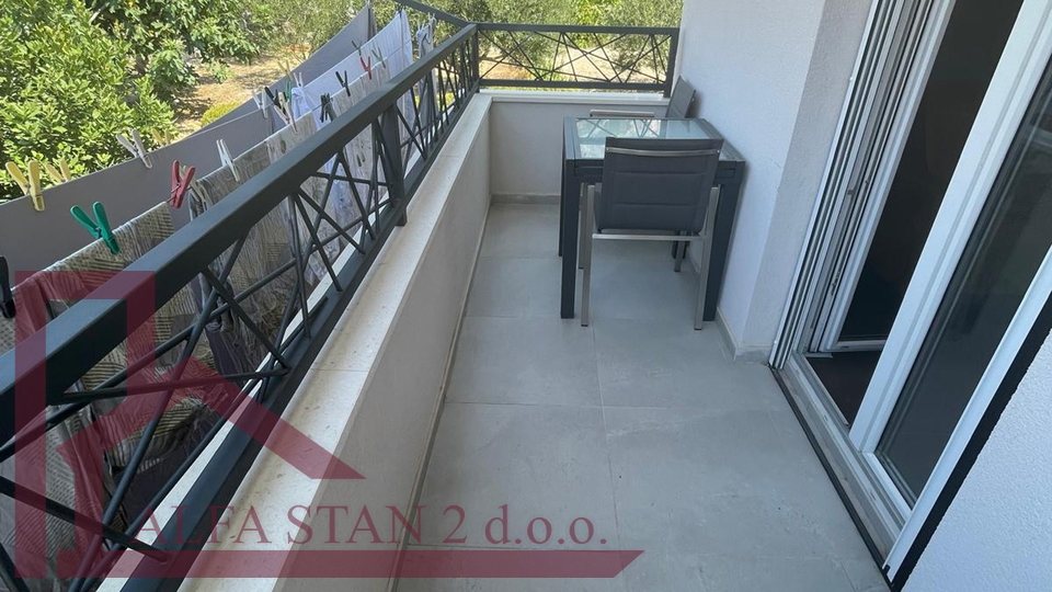 Apartment, 55 m2, For Rent, Solin - Sr. Strana