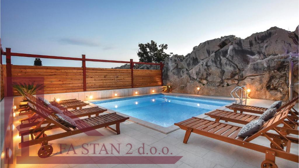 Haus, 522 m2, Verkauf, Podstrana