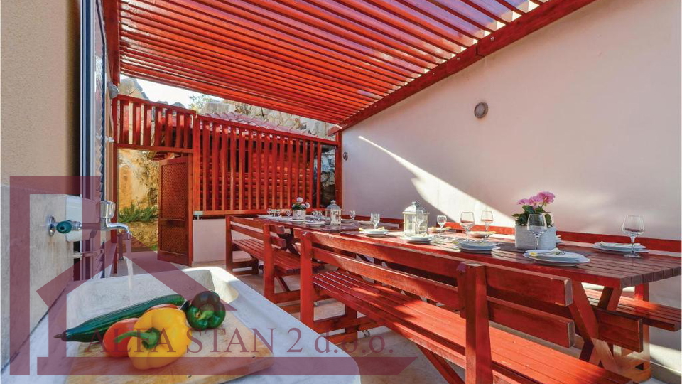 Haus, 522 m2, Verkauf, Podstrana