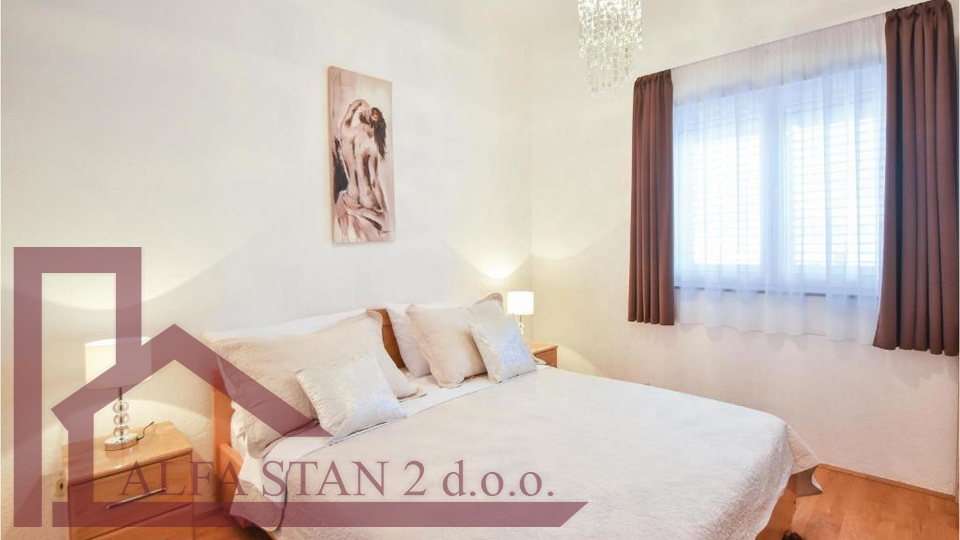 Haus, 522 m2, Verkauf, Podstrana