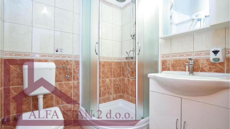 Haus, 522 m2, Verkauf, Podstrana