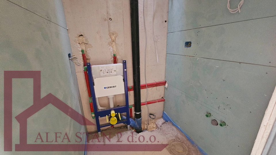 Podstrana, Grljevac, Apartment 3 bedrooms + dining room + terrace + 2 garage parking spaces