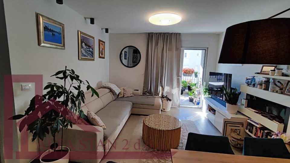 Wohnung, 76 m2, Verkauf, Solin - Centar