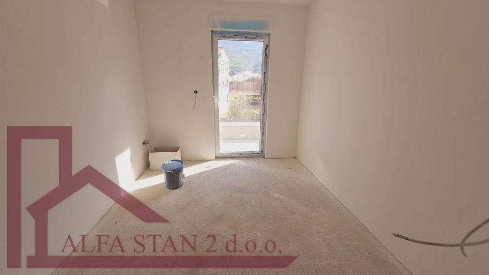 Podstrana, Strožanac, trosoban stan +DB za prodaju 350 510 €