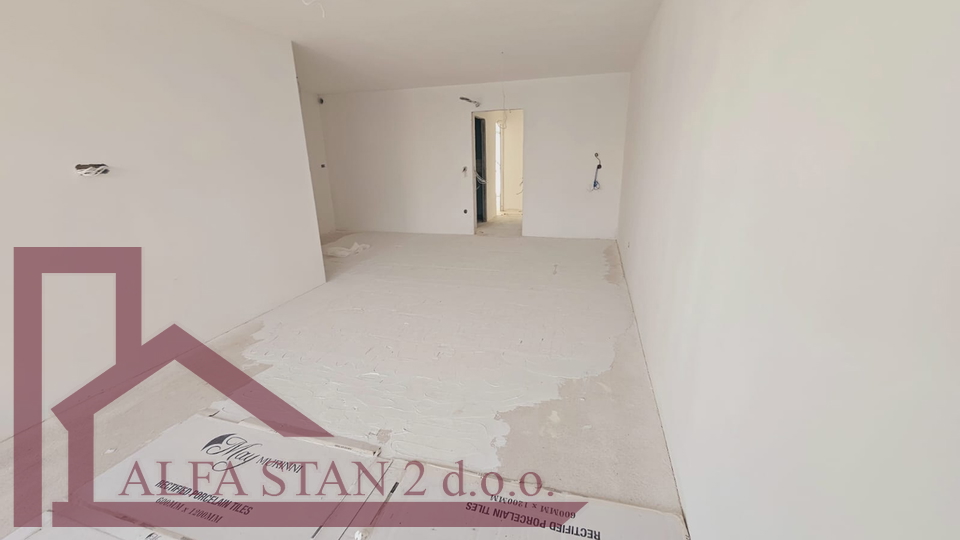 Podstrana, Strožanac, trosoban stan +DB za prodaju 350 510 €