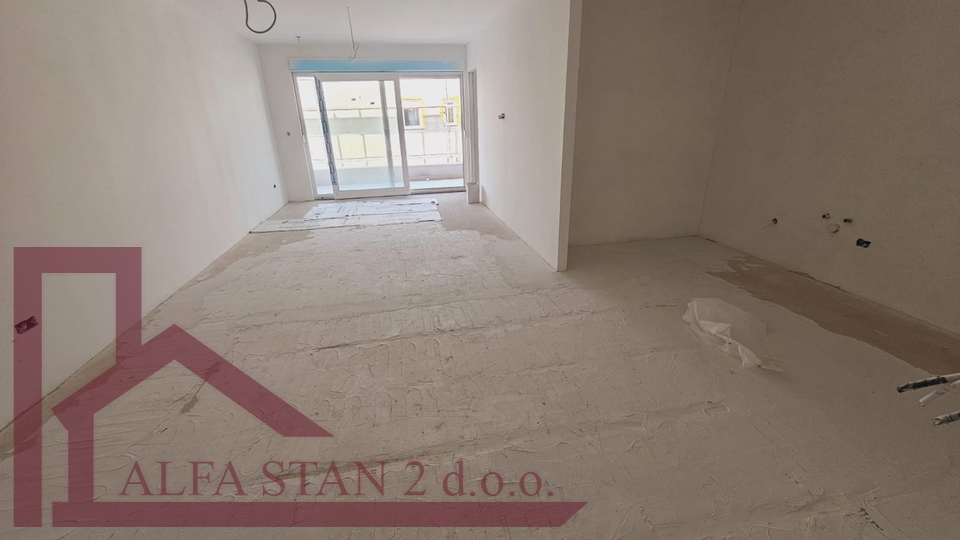 Podstrana, Strožanac, trosoban stan +DB za prodaju 350 510 €