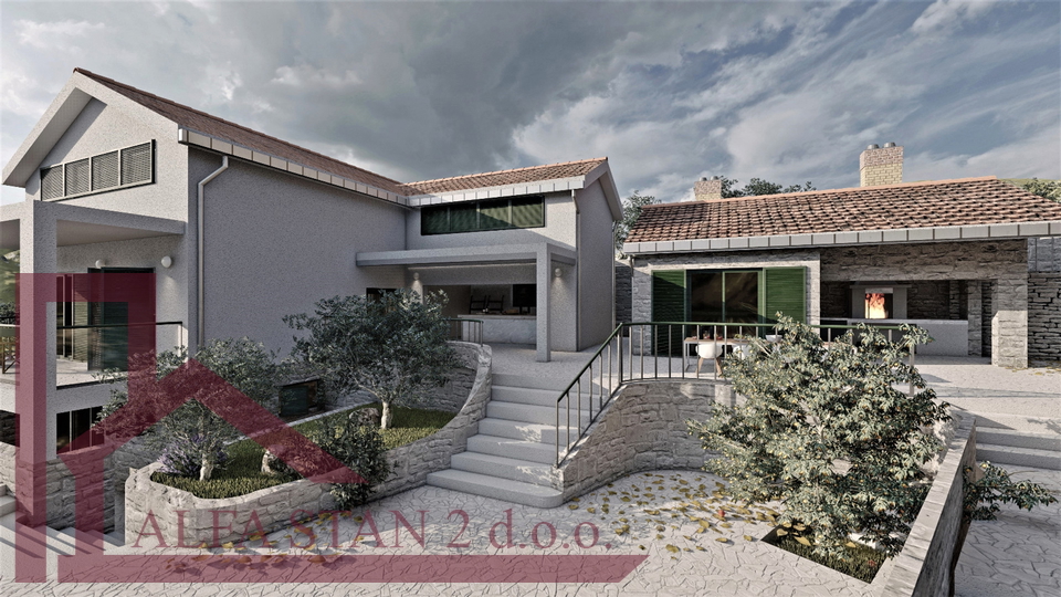 Terreno con vista aperta per la costruzione di una villa, spese comunali pagate e cantiere registrato.