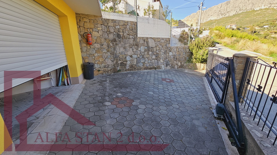 Haus&comma; 174 m2&comma; Verkauf&comma; &Zcaron;rnovnica