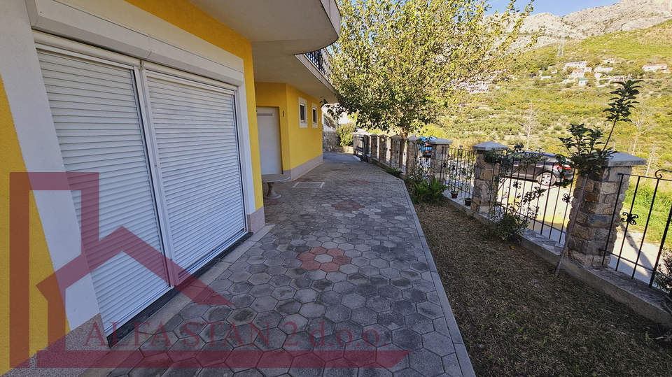 Haus&comma; 174 m2&comma; Verkauf&comma; &Zcaron;rnovnica