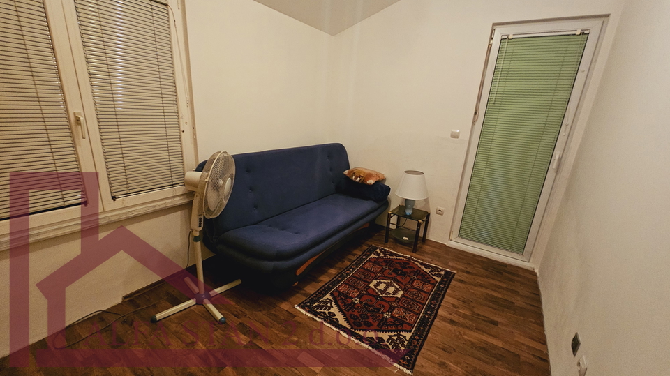 Haus&comma; 174 m2&comma; Verkauf&comma; &Zcaron;rnovnica