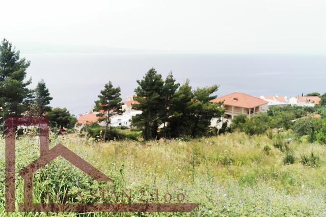 Omis, nemira, A building plot with an open panoramic view