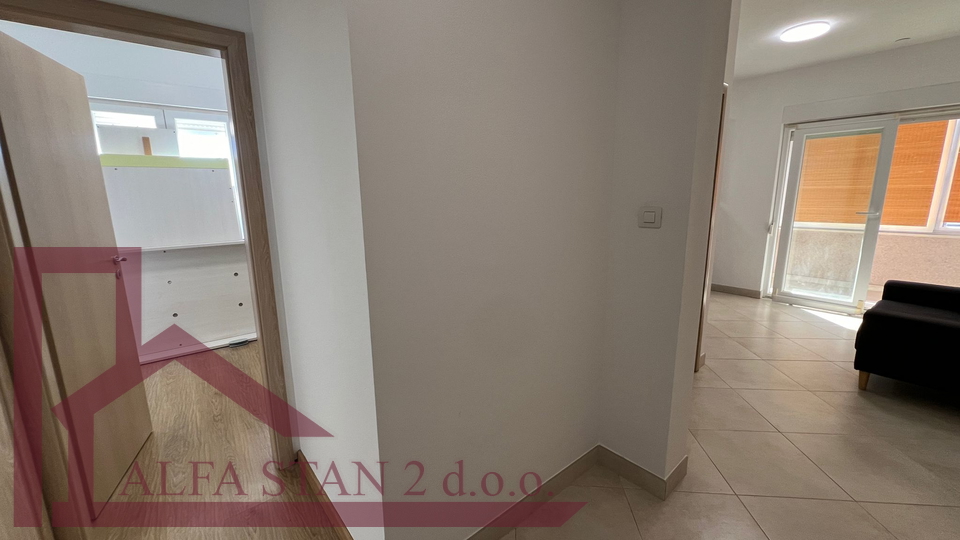 Appartamento, 53 m2, Affitto, Solin - Japirko
