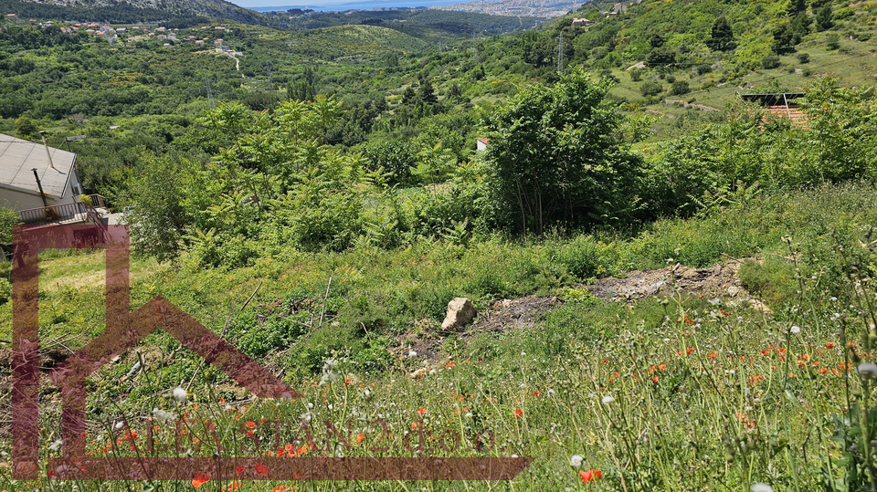 Baugrundst&uuml;ck mit offenem Blick auf Split