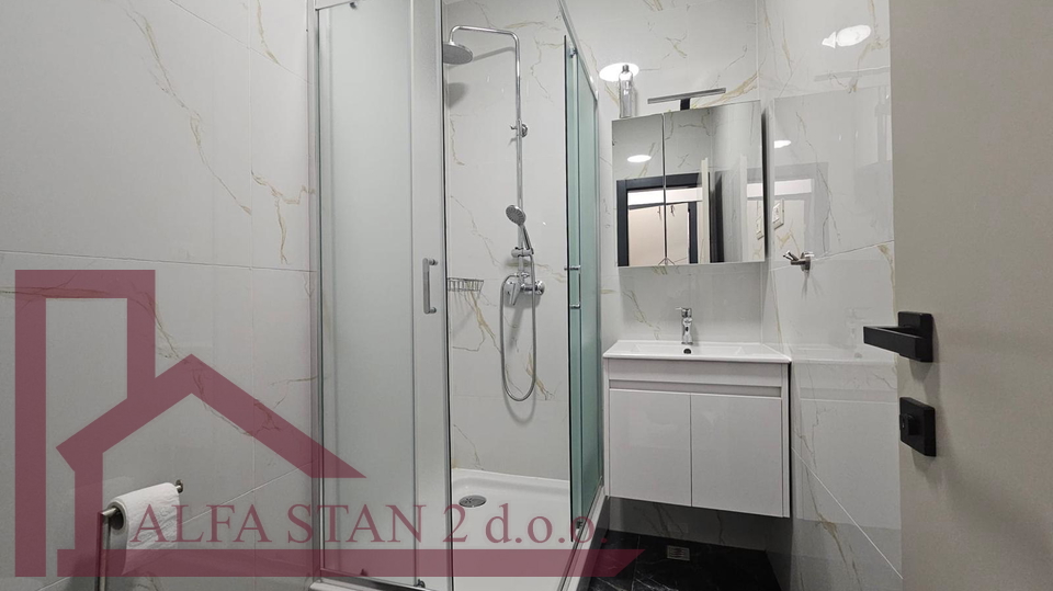 Wohnung, 140 m2, Vermietung, Split - Stobreč