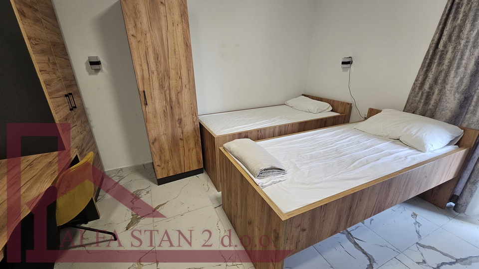 Wohnung, 140 m2, Vermietung, Split - Stobreč