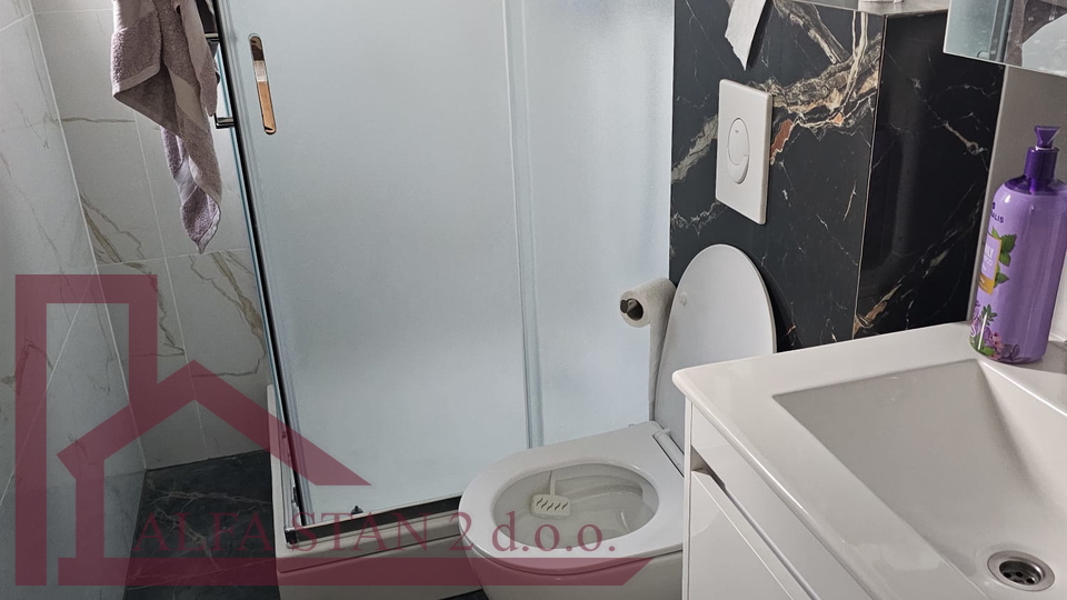 Wohnung, 140 m2, Vermietung, Split - Stobreč