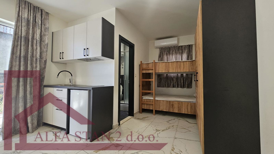 Wohnung, 140 m2, Vermietung, Split - Stobreč