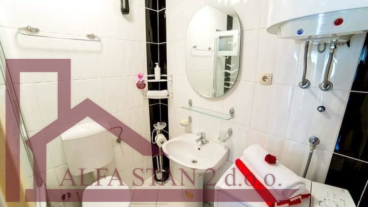 Dvosoban stan, Split,  Manuš za dugoročni najam