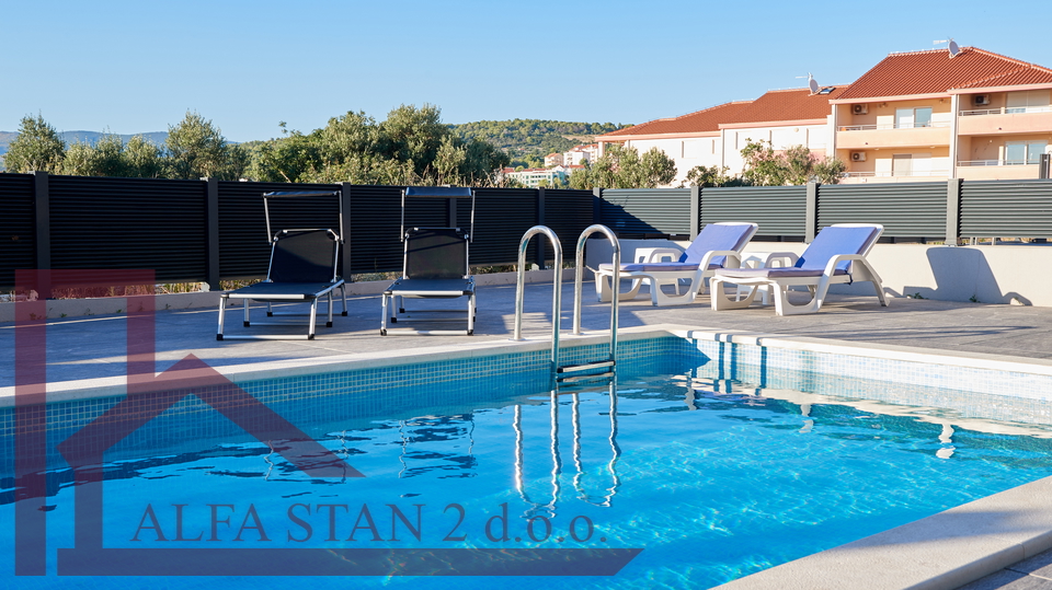 Appartamento&comma; 75 m2&comma; Vendita&comma; Okrug - Okrug Gornji