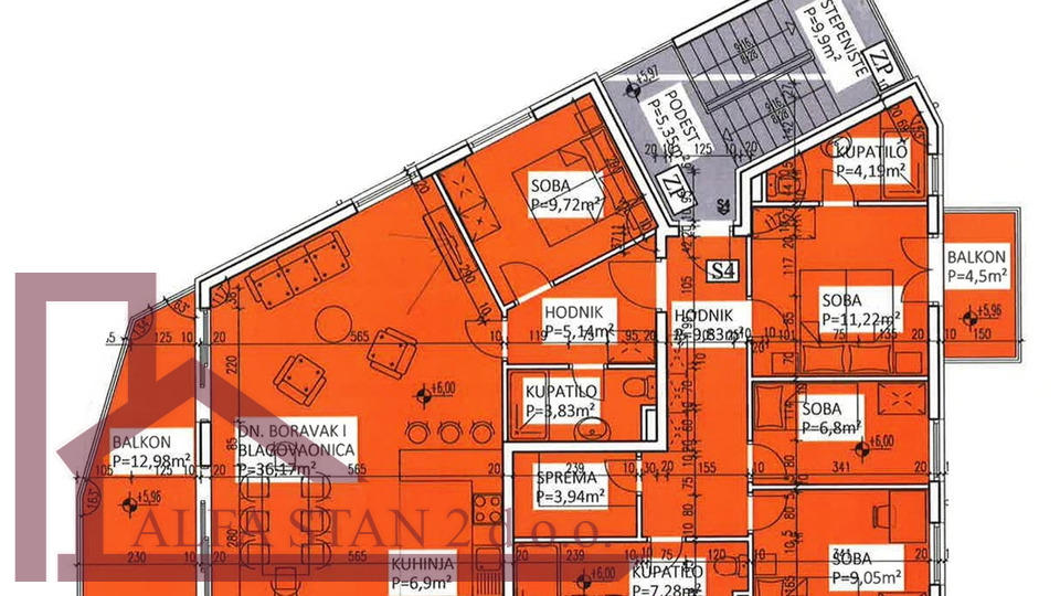 NUOVO! Appartamento quadrilocale in affitto a lungo termine – Prima occupazione!