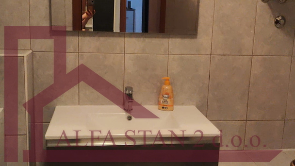 Dugoro&ccaron;an najam stan Split&comma; Brodarica