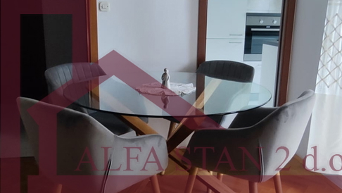 Dugoro&ccaron;an najam stan Split&comma; Brodarica