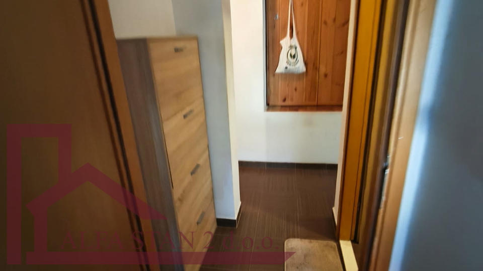 Dugoročan najam stana Solin