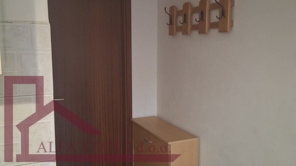 Wohnung, 30 m2, Vermietung, Dračevica