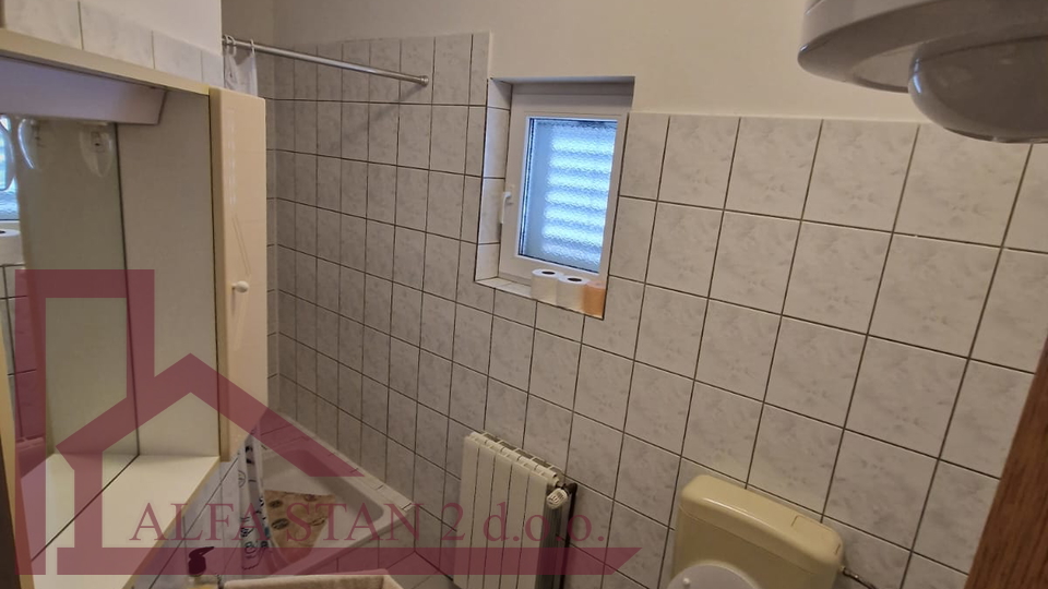 Haus, 150 m2, Vermietung, Šestanovac - Katuni