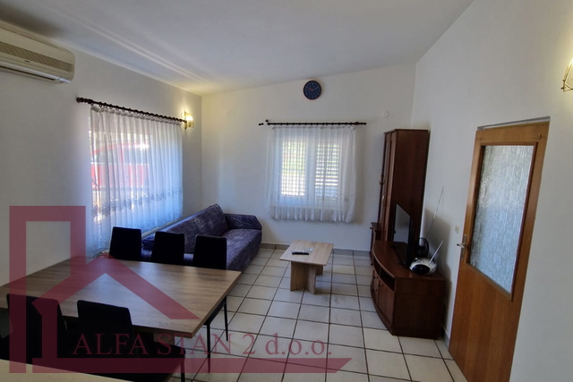 Casa, 150 m2, Affitto, Šestanovac - Katuni