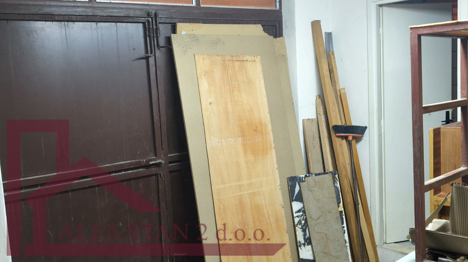 Dugoročan najam  poslovnog prostora Split, Dračevac