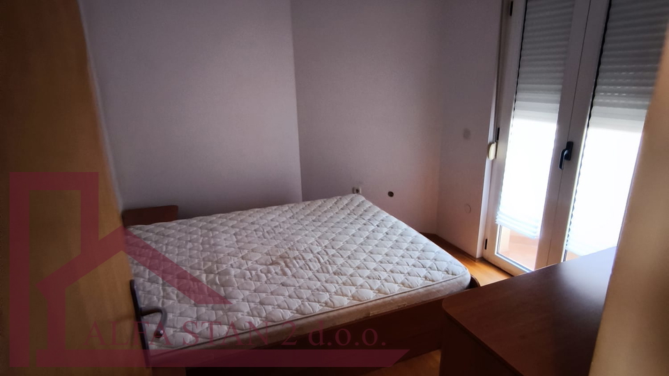 Appartamento&comma; 36 m2&comma; Affitto&comma; Split - Trstenik