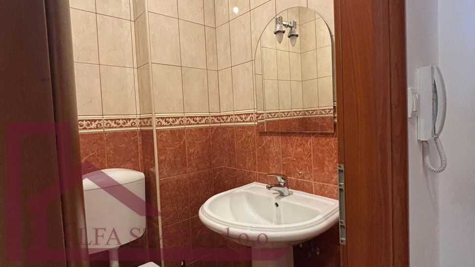 Dugoro&ccaron;an najam stana u Ka&scaron;tel Luk&scaron;i&cacute;u