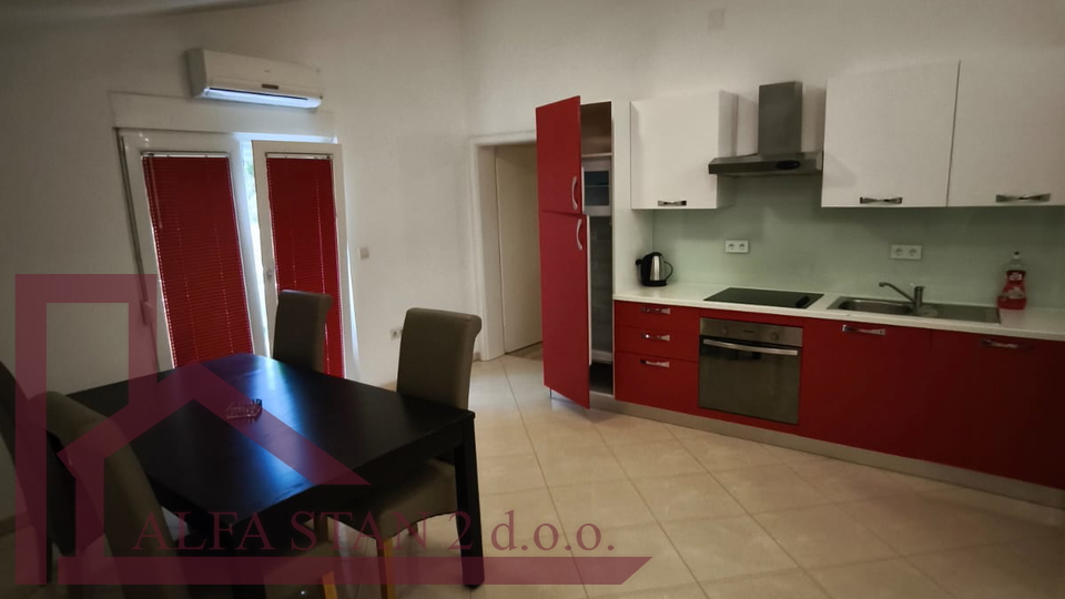 Dugoro&ccaron;an najma  dvosobnog stan  Mravince