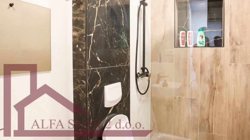 Dugoro&ccaron;an najam stana u &Zcaron;rnovnici