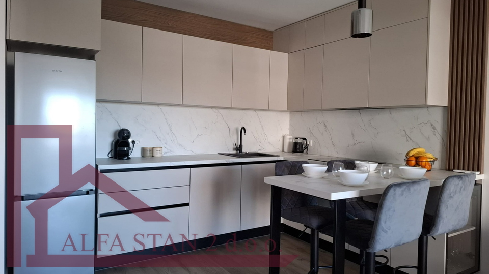 Wohnung&comma; 60 m2&comma; Vermietung&comma; Makarska