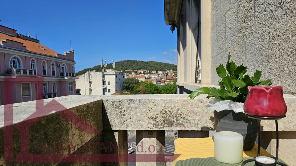 Apartment&comma; 151 m2&comma; For Sale&comma; Split - Grad
