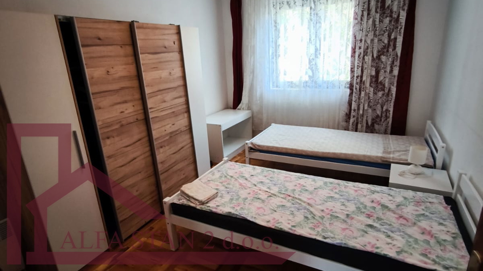 Dugoro&ccaron;an najam &ccaron;etverosobnog stana u &Zcaron;rnovnici za radnike