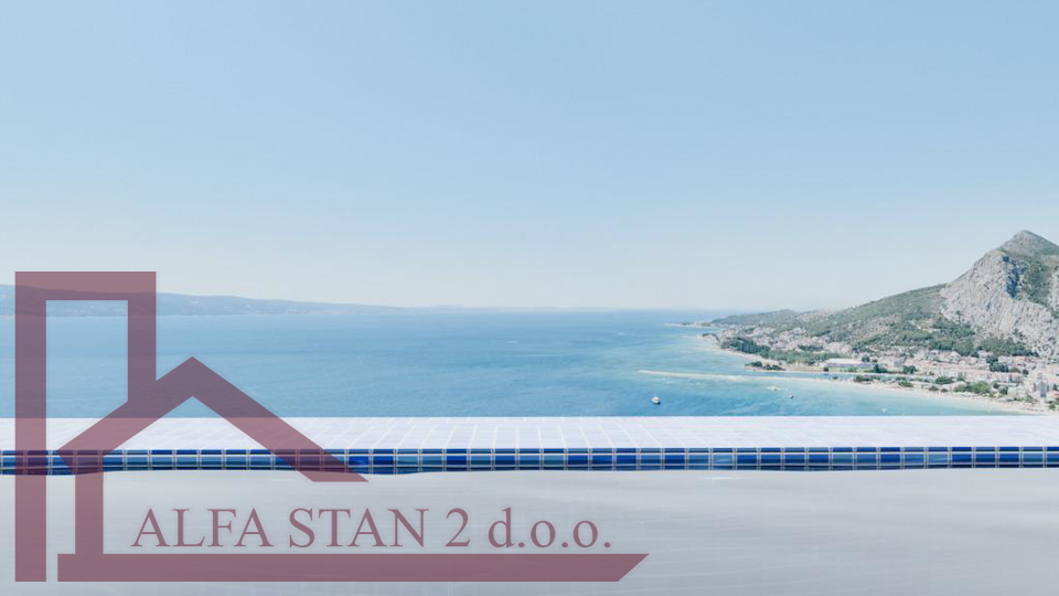 OMI&Scaron; &ndash; GRA&Dstrok;EVINSKO ZEMLJI&Scaron;TE S PRAVOMO&Cacute;NOM GRA&Dstrok;EVINSKOM DOZVOLOM ZA LUKSUZNU VILU S BAZENOM I PANORAMSKIM POGLEDOM NA MORE