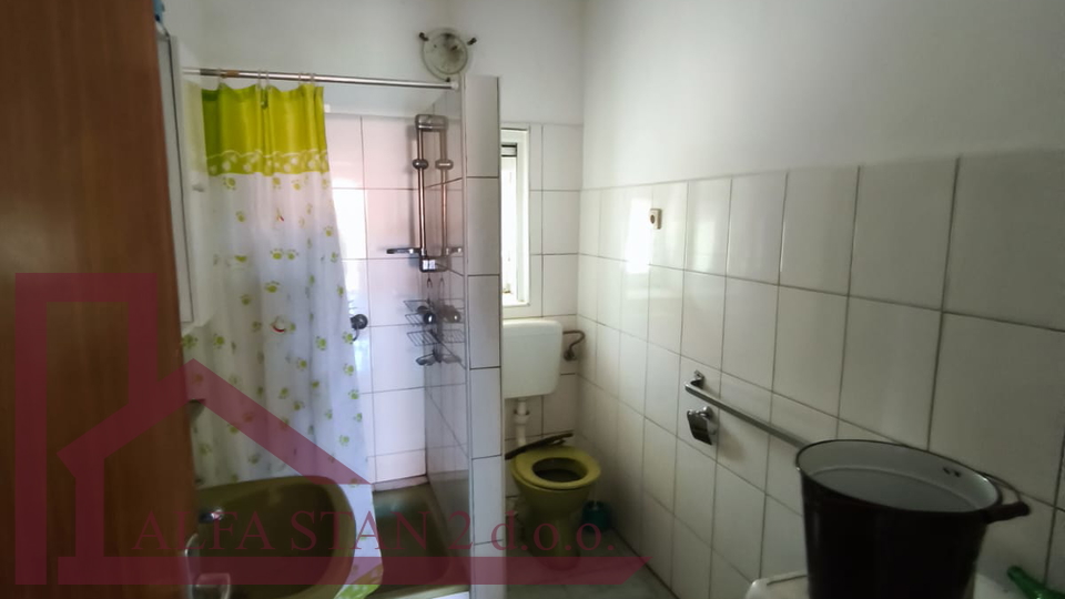 Haus&comma; 224 m2&comma; Verkauf&comma; &Scaron;estanovac - Katuni
