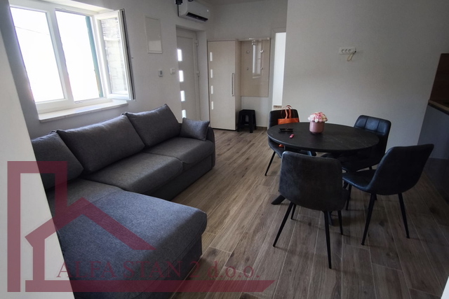 Appartamento, 53 m2, Affitto, Mravince