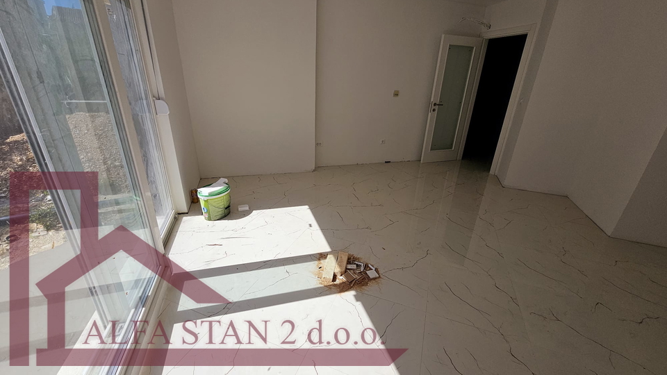 Podstrana, Strožanac, Apartman 2S+DB za prodaju, 223 028 €