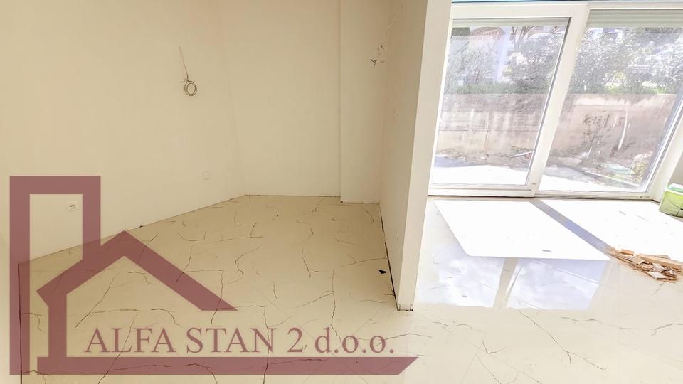 Podstrana, Strožanac, Apartman 2S+DB za prodaju, 223 028 €
